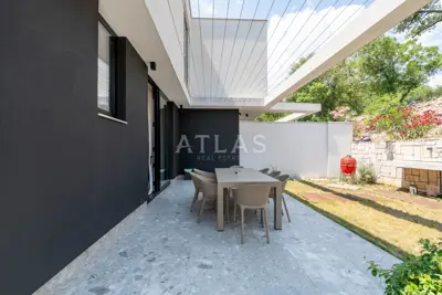 Haus zum Kauf in Kostrena, 293,6 m² - 12