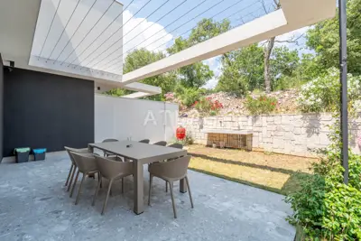Haus zum Kauf in Kostrena, 293,6 m² - 11