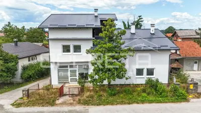 House 390 m², Oroslavje - shell construction and exceptional potential - 22