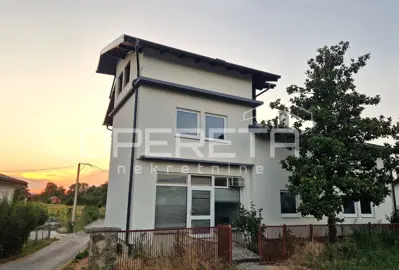 House 390 m², Oroslavje - shell construction and exceptional potential