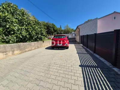 Kuća 145 m², Dramalj - blizu mora i 4 parkirna mjesta - 7