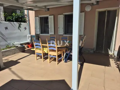 Kuća 145 m², Dramalj - blizu mora i 4 parkirna mjesta - 5