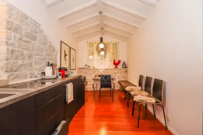 Rovinj, tri atraktivna apartmana u prvom redu do mora - 4