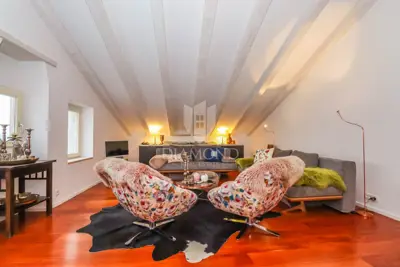 Rovinj, tri atraktivna apartmana u prvom redu do mora - 11
