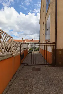 Pula, house with commercial space and two apartments! - 9