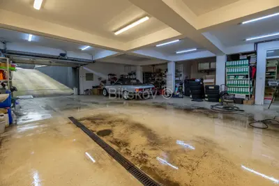Commercial building 680 m², Samobor Center, excellent micro-location - 9