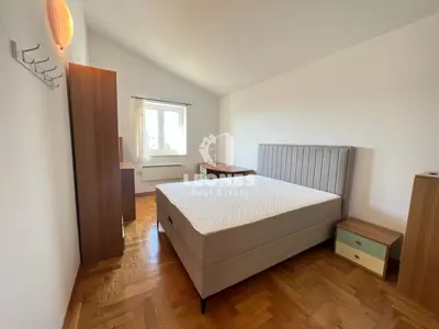Penthouse 178 m², Novigrad - pogled na more i mirna lokacija - 22