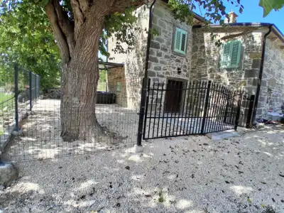 Stone house 89 m², Buzet - peaceful location surrounded by greenery - 2