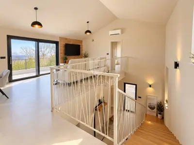 House 150 m², Labin - sea view and pool - 10