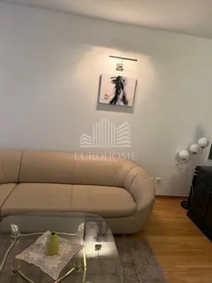 Stan 72 m², Sigečica - renoviran i spreman za useljenje - 3