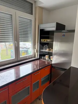 Stan 72 m², Sigečica - renoviran i spreman za useljenje - 8
