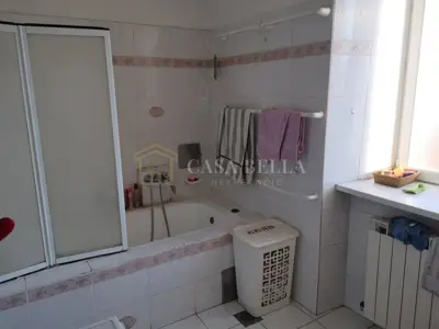 Wohnung in Rijeka, Centar - 3 Zimmer, 2 Balkone - 9