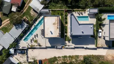 Kuća u Banjolama, bazen 27 m² i uređena okućnica - 12
