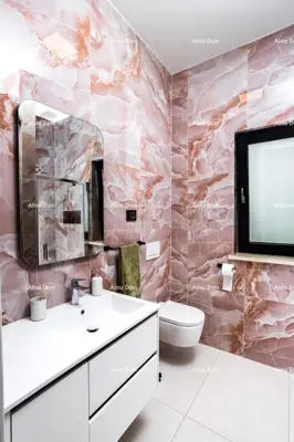 Kuća u Banjolama, bazen 27 m² i uređena okućnica - 18
