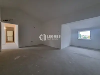 Wohnung 73 m², Novigrad, erste Reihe zum Meer - 2