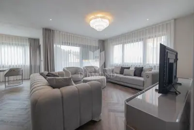 Apartment 119 m², Rovinj - elite zone and private yard - 4