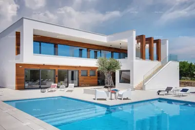 Villa mit 7 Schlafzimmern! Pool, Sauna! Nähe zur Stadt Fažana. - 2