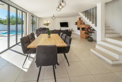 Kuća 170 m², Krk - moderna kuća s bazenom - 8