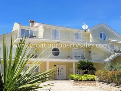 Kuća, Zadar, 587 m², 1 850 000 € - 2