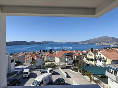 Stan 75 m² na Čiovu, 2 spavaće sobe i lođa - 2