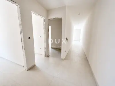 Apartment 107.1 m², Srima near Vodice - 70 m from the sea and beach - 8