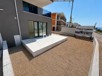 Apartment 107.1 m², Srima near Vodice - 70 m from the sea and beach - 20