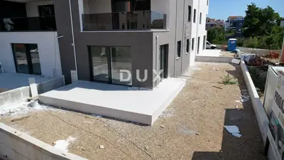 Apartment 107.1 m², Srima near Vodice - 70 m from the sea and beach - 4