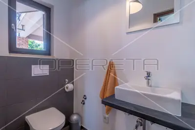 House 250 m², Barban - investment property with pool - 17