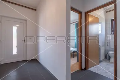 House 250 m², Barban - investment property with pool - 13