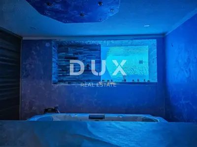 Doppelvilla 270 m², Krk - Pool, Sauna und Jacuzzi