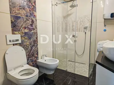 Dvojna vila 270 m², Krk - bazen, sauna i jacuzzi - 21
