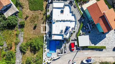 Dvojna vila 270 m², Krk - bazen, sauna i jacuzzi - 7