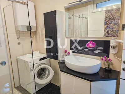 Dvojna vila 270 m², Krk - bazen, sauna i jacuzzi - 22
