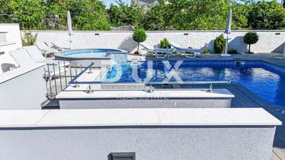 Dvojna vila 270 m², Krk - bazen, sauna i jacuzzi - 6