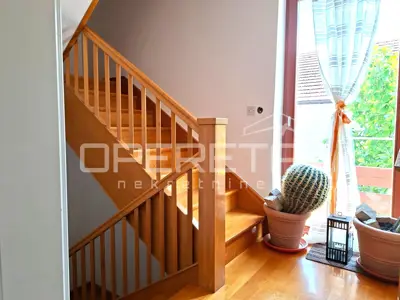 Haus zum Kauf in Lug Samoborski, 298 m² - 10