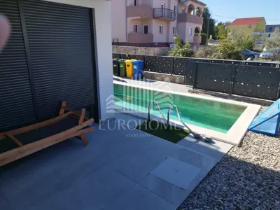 Doppelhaushälfte 156 m², Malinska, Pool und Meerblick - 10