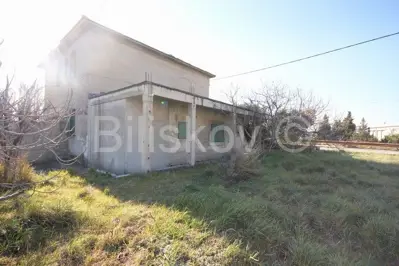 Solin, Sveti Kajo, prodaja zemljište 1349 m² sa kućom 240 m² - 2
