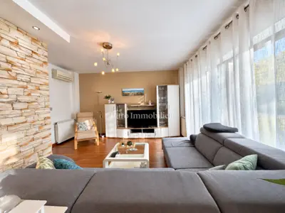 Wohnung 118,6 m², Stari Pazin - 3 Zimmer, Terrasse und Loggia - 4