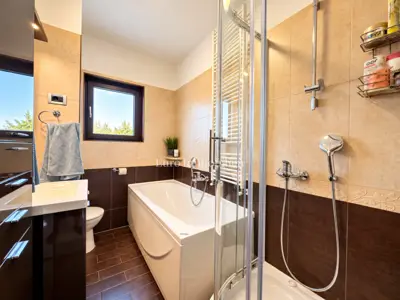 Wohnung 118,6 m², Stari Pazin - 3 Zimmer, Terrasse und Loggia - 10