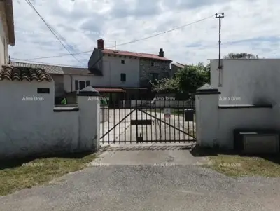 House in Valtura, Ližnjan, authentic Istrian architecture - 12