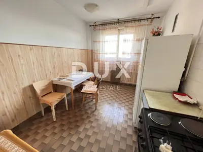 Stan 53,65 m², Rijeka - Zamet, balkon i nova fasada - 2