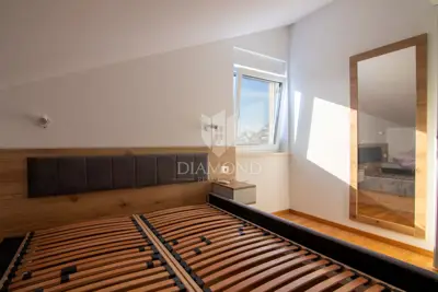 Apartment 80 m², Njivice on the island of Krk, sea view - 9