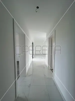 ZADAR, PRIVLAKA - Stan na prvom katu 150 metara od mora NOVOGRADNJA - 9