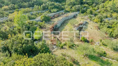 Poljoprivredno zemljište 3.050 m², Žrnovo - masline i mirna lokacija - 13