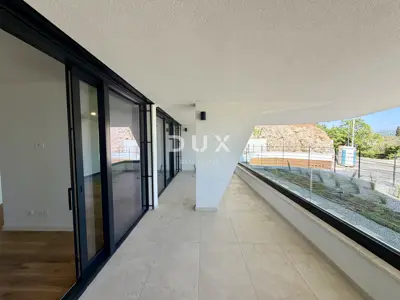 Apartment 84.7 m², Opatija - Centar, garden terrace