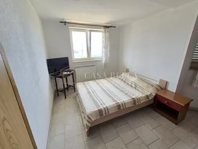 Kostrena, 1SKL, 30 m², uključene režije!
