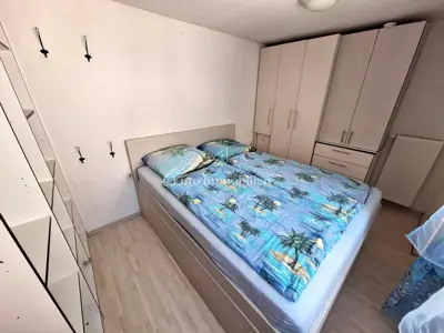 Trosoban stan za najam blizu centra - Omišalj - 8