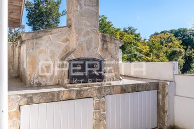 House 130 m², Divšići - peaceful surroundings and pool - 15