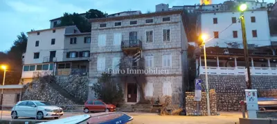 House 473 m², Vrbnik on the island of Krk, first row to the sea - 8
