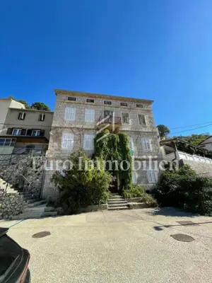 House 473 m², Vrbnik on the island of Krk, first row to the sea - 16